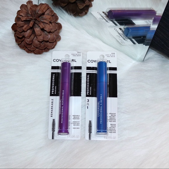 2 Different Covergirl Professional Mascaras - Picture 1 of 5